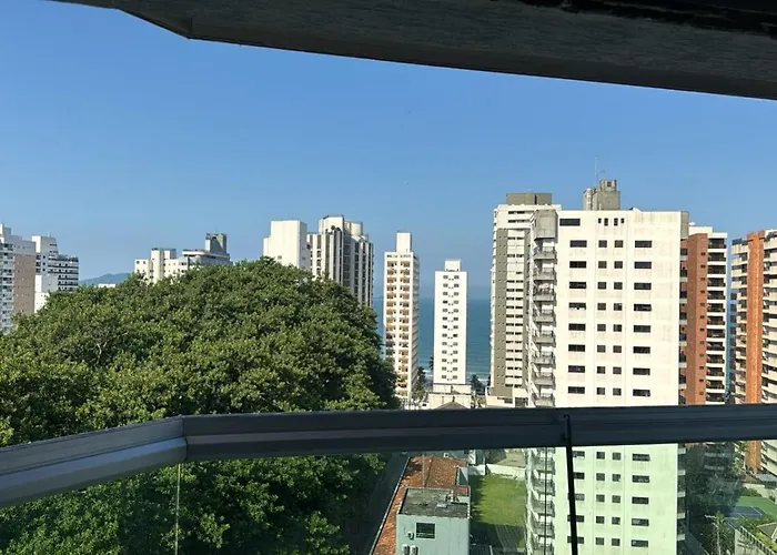 Apartamento em Guarujá - Paria das Astúrias